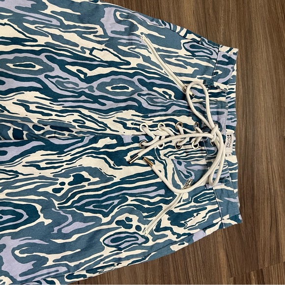 Beginning Boutique women sz 8 Y2k Havana Lace Up Pants Blue - Picture 4 of 10